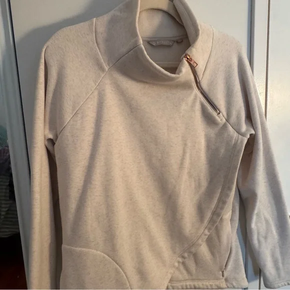 ATHLETA Cozy Karma Asym Pullover Oatmeal Heather Size S - Picture 6 of 9